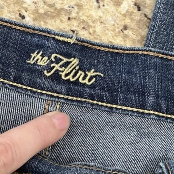 Old Navy Women’s The Flirt Jeans Size 16 Long Blue Denim Stretch Bootcut Vintage - Picture 3 of 5